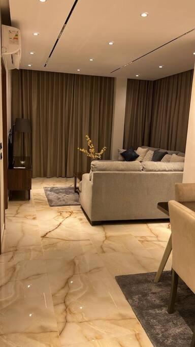 Majestic Comfort Elite In Dokki-4 Appartement *